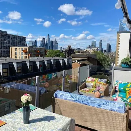 Top Floor 1Bed Appartement With Balcony, City View